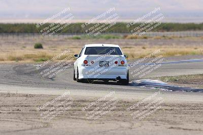 media/Oct-04-2025-OnGrid (Sat) [[44bd565ffa]]/Green Group/Grapevine/